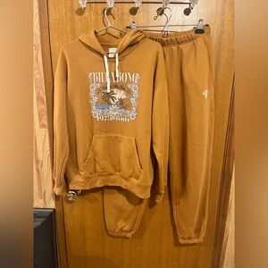 Billabong XL Hoodie and Sweatpants